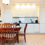 아파트 Bliska Praga By Renters